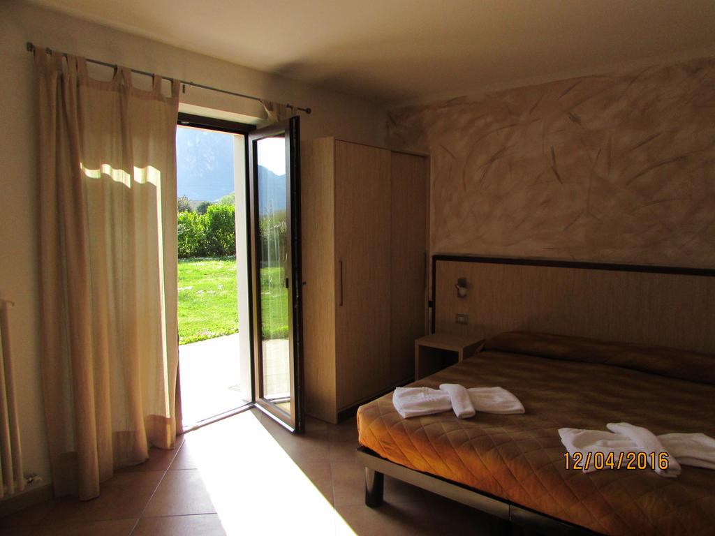 Agritur Arcosole B&B Camping Exterior photo